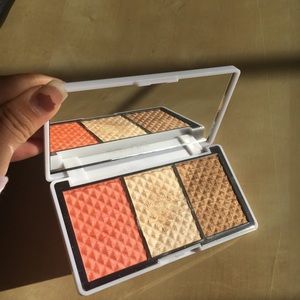 PÜR Bronze & Brighten